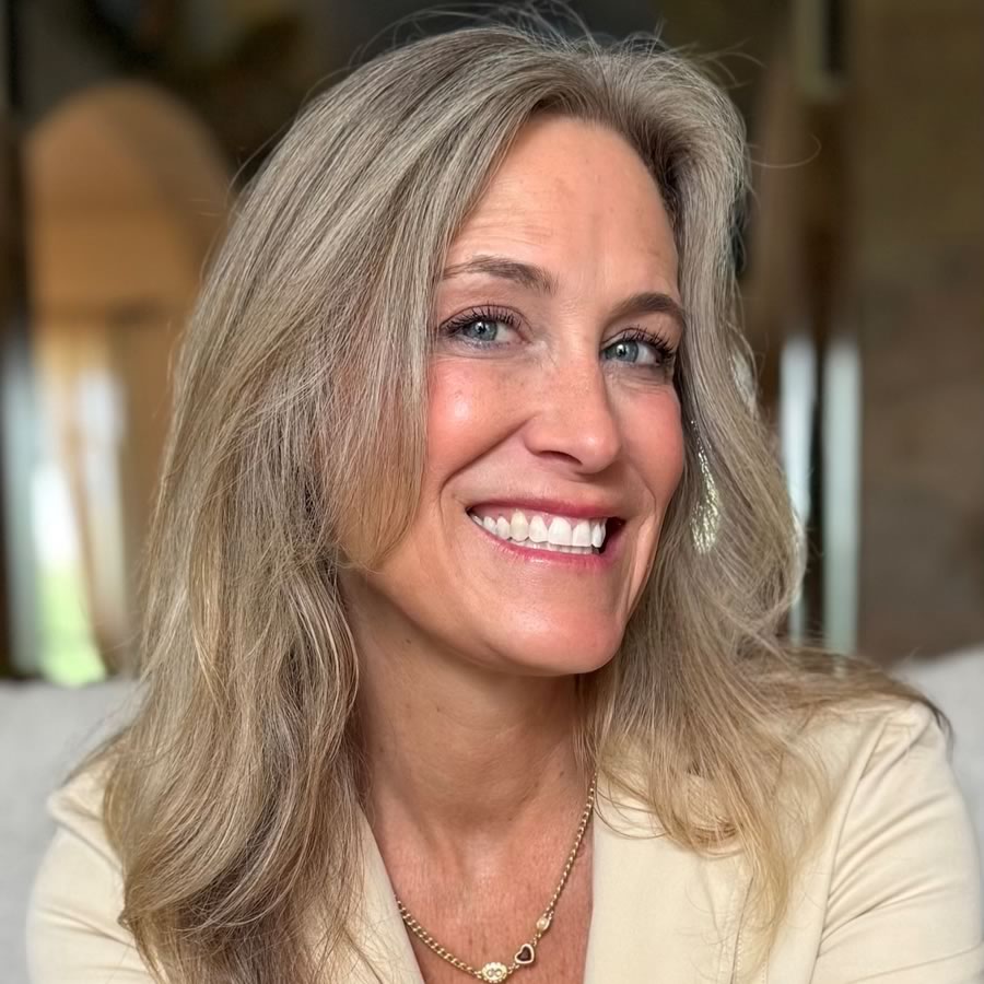 Amy Thomas, Custom Home Specialist